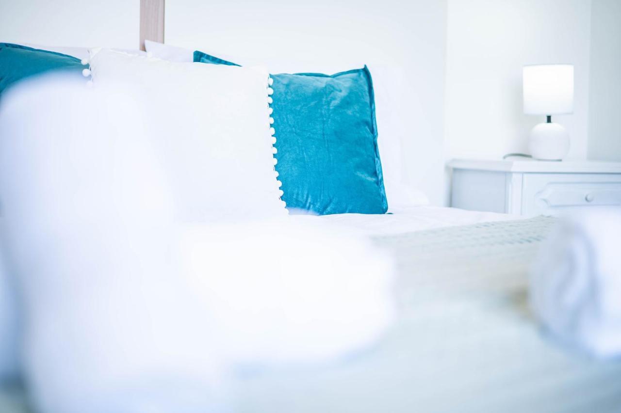 Green View Guest House Нордешти Экстерьер фото