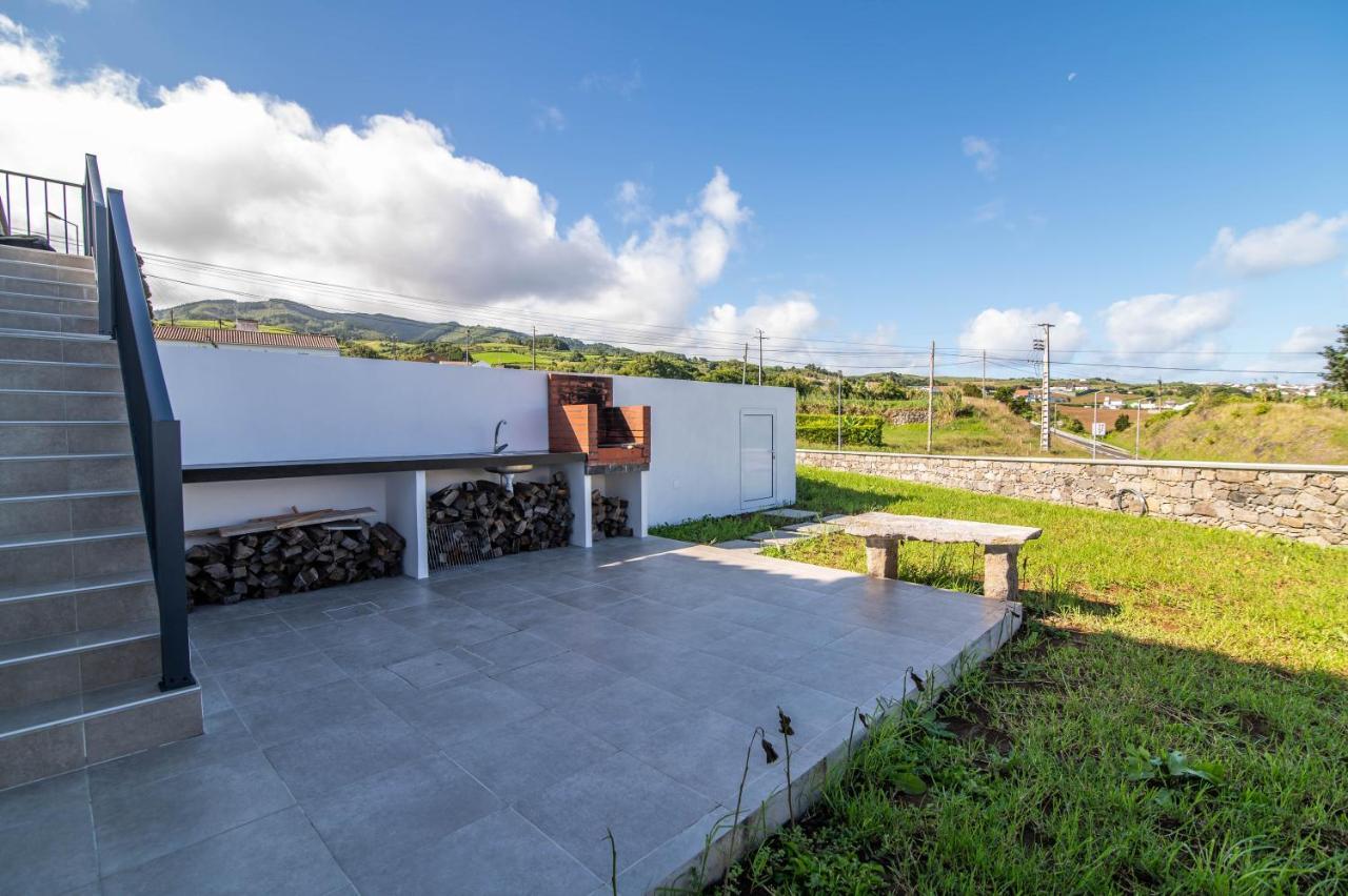 Green View Guest House Нордешти Экстерьер фото